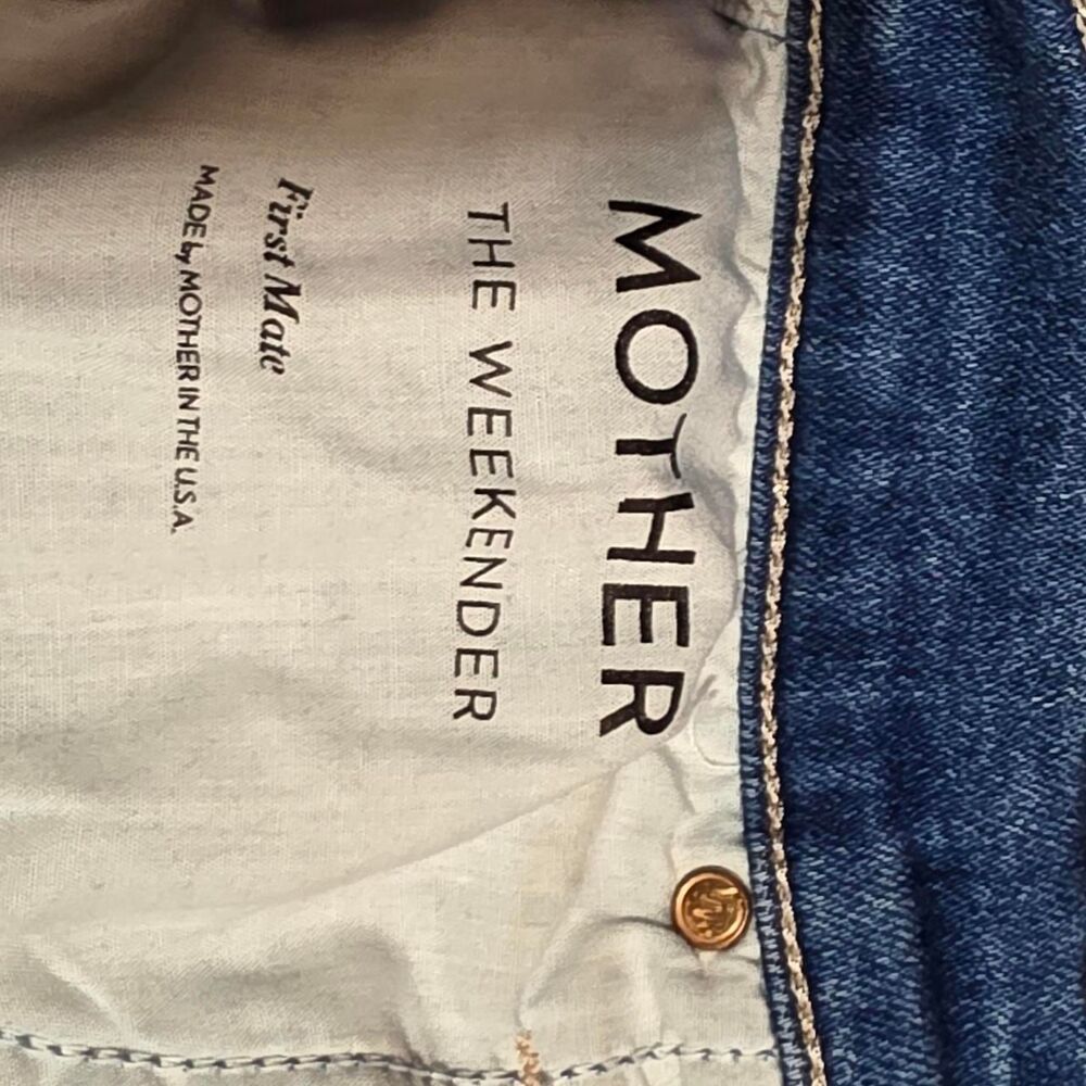 MOTHER The Weekender Flare Jeans in First Mate Wash Women's Size 24 - Picture 6 of 8